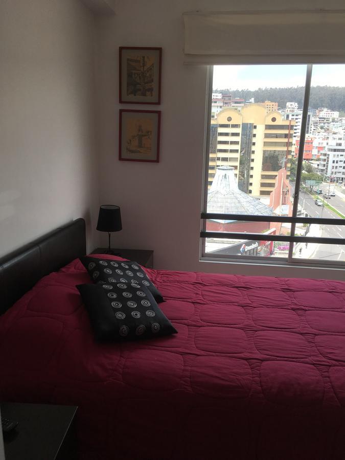 Suites Parque Real Quito Exterior photo