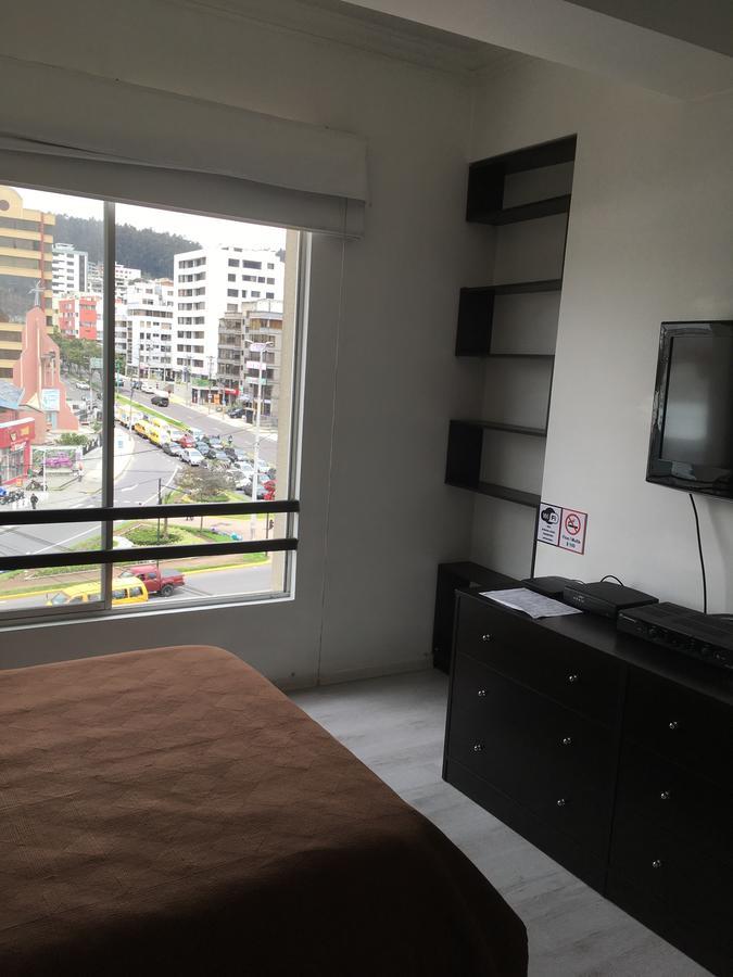 Suites Parque Real Quito Exterior photo